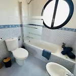 בית נופש Casa Alaia *