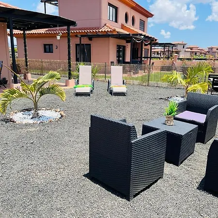 Casa Alaia